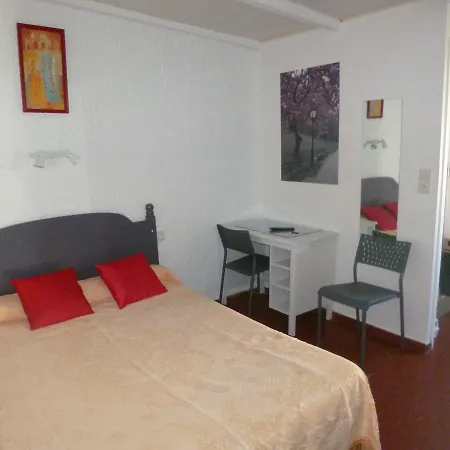 Le Calypso 2* הייר